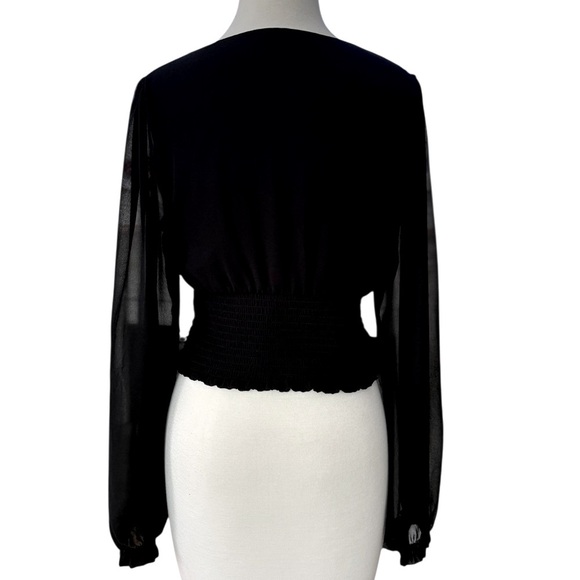Wilfred Wistful Blouse Black Sheer Long Sleeves Smocked Surplice Size Medium EUC - Picture 9 of 10